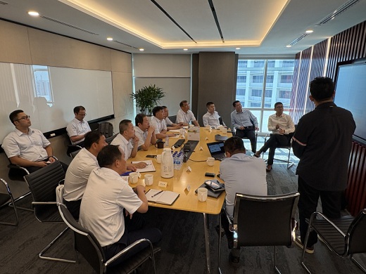 徐均生会见万华化学（新加坡）公司客人